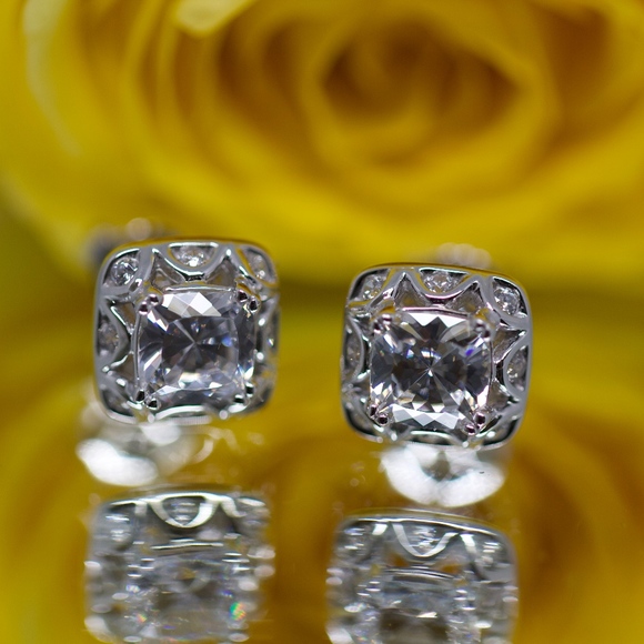 Tacori 925S White Topaz Cushion Limited Edition - Picture 8 of 12